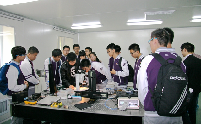 老哥俱乐部-老哥必备的交流社区