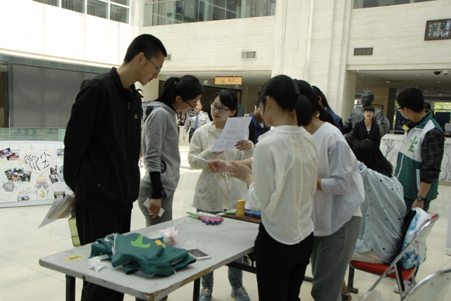 老哥俱乐部-老哥必备的交流社区