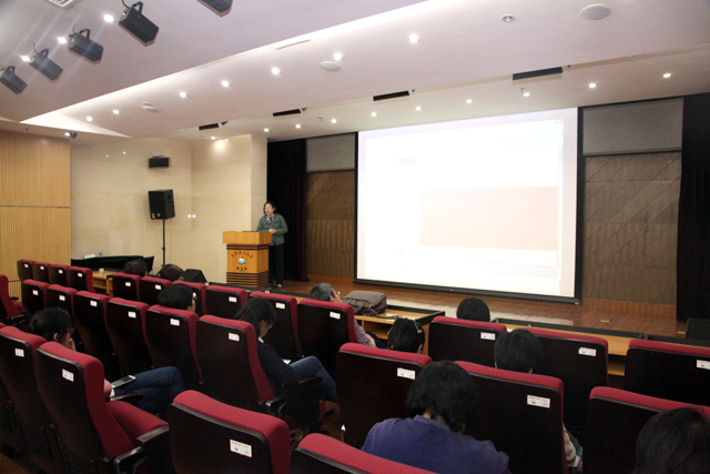 老哥俱乐部-老哥必备的交流社区