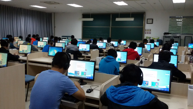 老哥俱乐部-老哥必备的交流社区