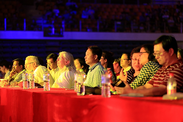 老哥俱乐部-老哥必备的交流社区