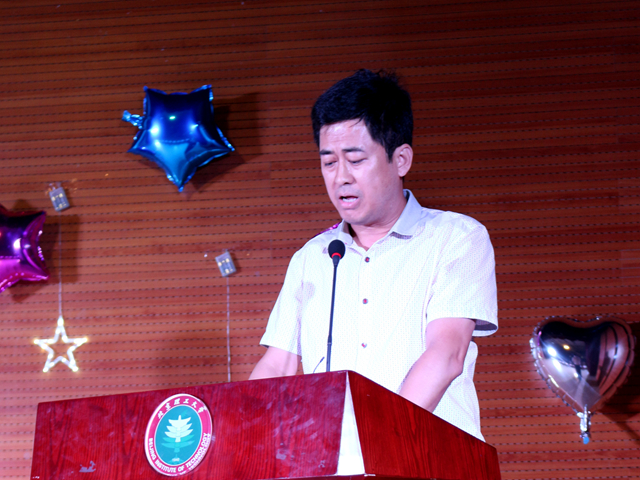 老哥俱乐部-老哥必备的交流社区