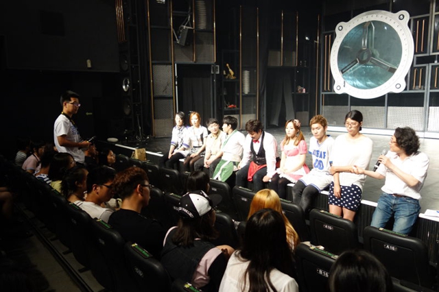 老哥俱乐部-老哥必备的交流社区