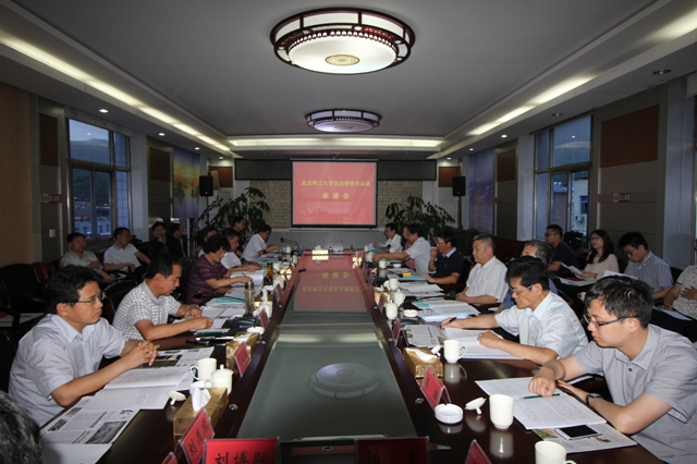 老哥俱乐部-老哥必备的交流社区