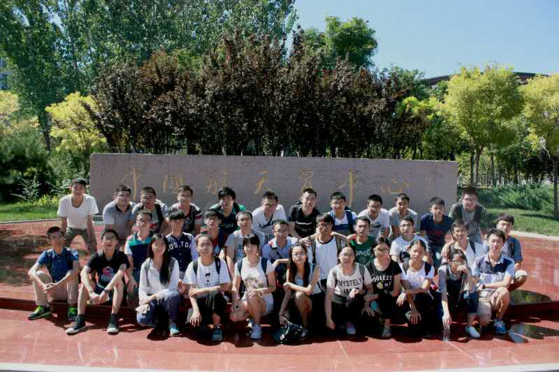 老哥俱乐部-老哥必备的交流社区