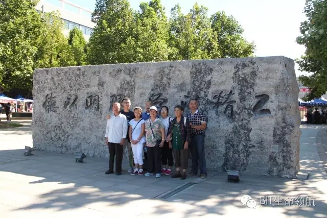 老哥俱乐部-老哥必备的交流社区