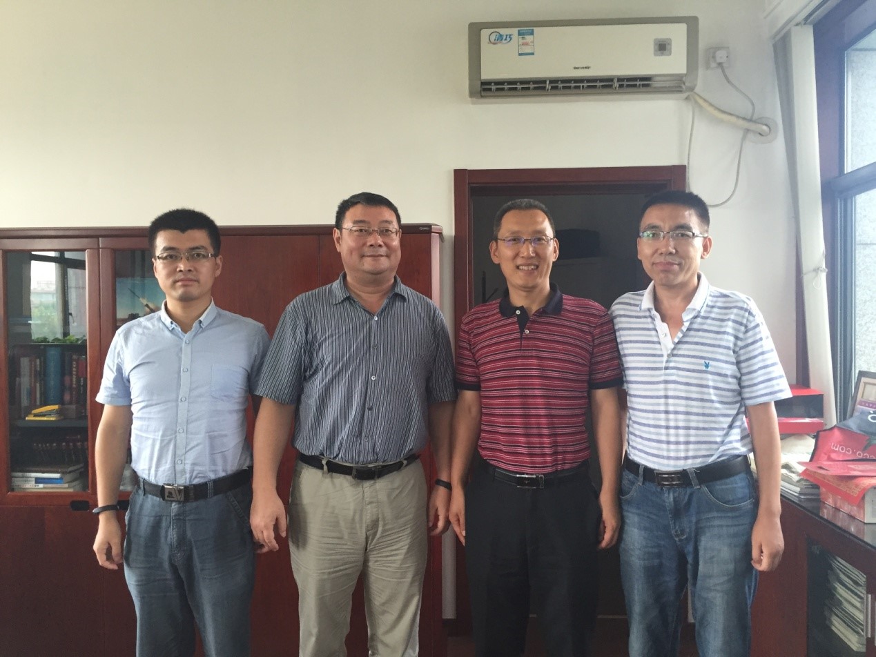 老哥俱乐部-老哥必备的交流社区