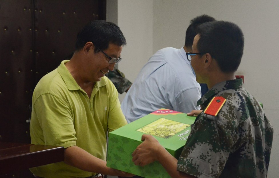 老哥俱乐部-老哥必备的交流社区