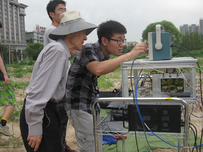 老哥俱乐部-老哥必备的交流社区