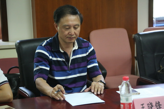 老哥俱乐部-老哥必备的交流社区