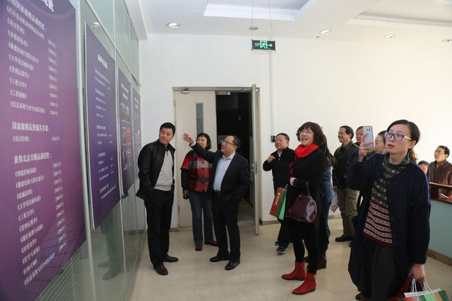 老哥俱乐部-老哥必备的交流社区