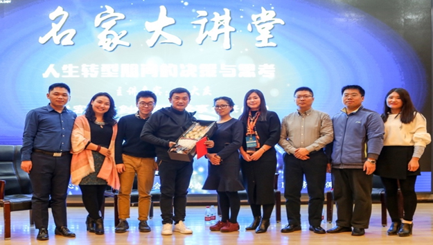 老哥俱乐部-老哥必备的交流社区