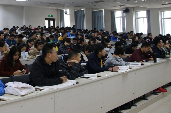 老哥俱乐部-老哥必备的交流社区