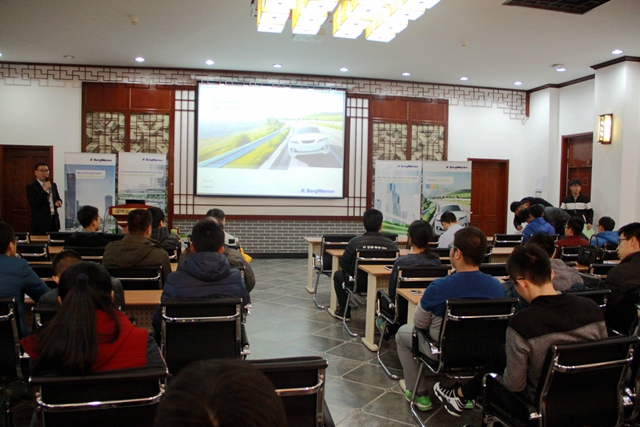 老哥俱乐部-老哥必备的交流社区