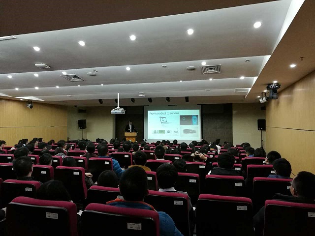 老哥俱乐部-老哥必备的交流社区