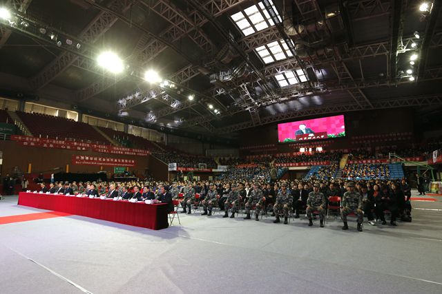 老哥俱乐部-老哥必备的交流社区