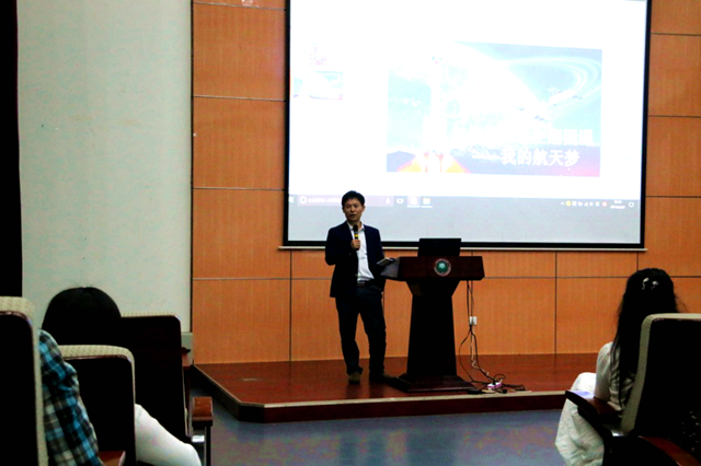 老哥俱乐部-老哥必备的交流社区