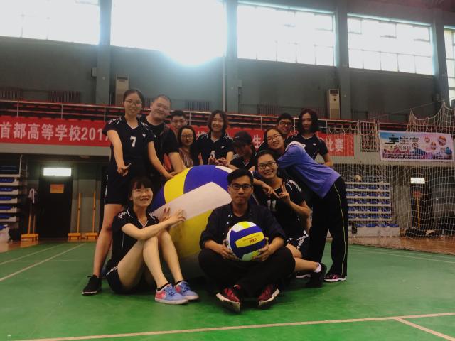 老哥俱乐部-老哥必备的交流社区