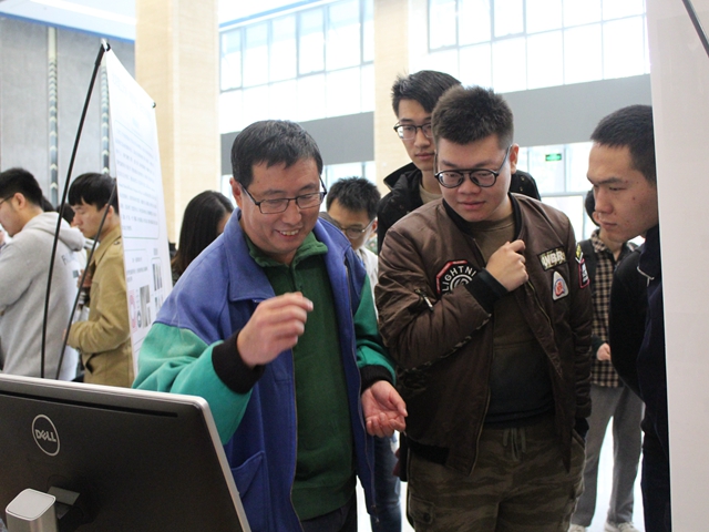 老哥俱乐部-老哥必备的交流社区