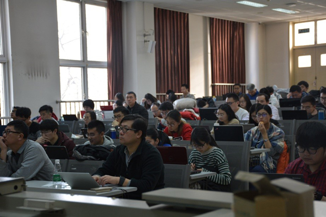 老哥俱乐部-老哥必备的交流社区