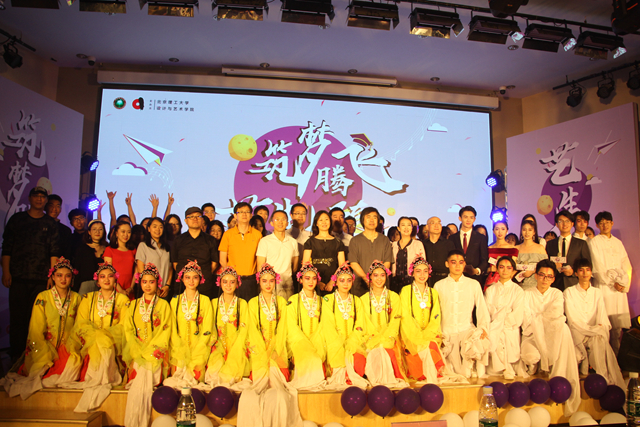 老哥俱乐部-老哥必备的交流社区