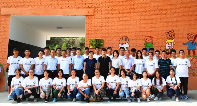 老哥俱乐部-老哥必备的交流社区