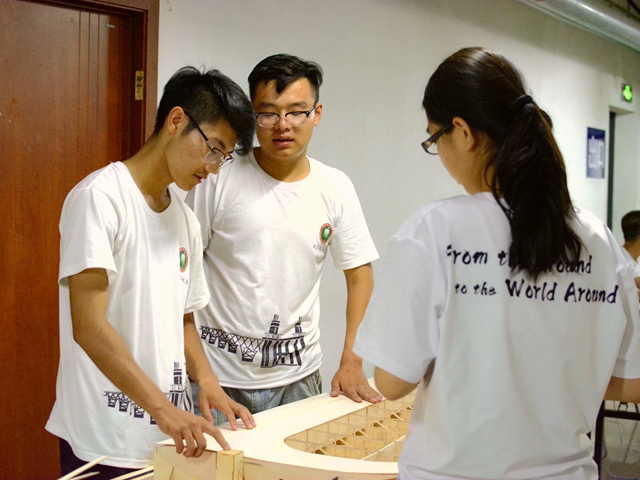 老哥俱乐部-老哥必备的交流社区