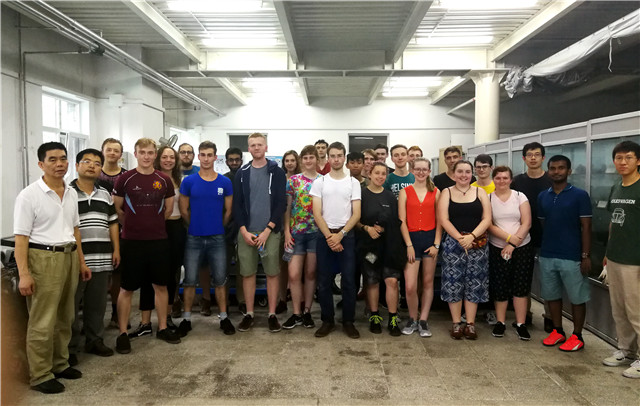 老哥俱乐部-老哥必备的交流社区