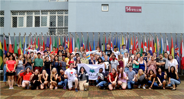 老哥俱乐部-老哥必备的交流社区