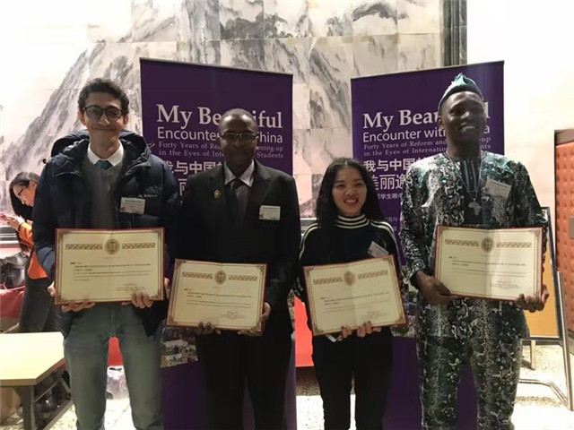 老哥俱乐部-老哥必备的交流社区