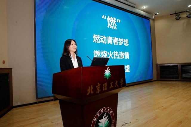 老哥俱乐部-老哥必备的交流社区