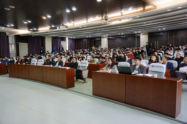 老哥俱乐部-老哥必备的交流社区