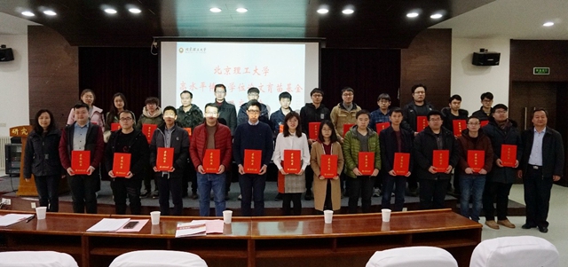 老哥俱乐部-老哥必备的交流社区