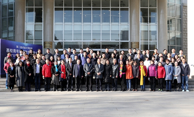 老哥俱乐部-老哥必备的交流社区