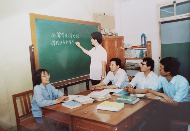 老哥俱乐部-老哥必备的交流社区