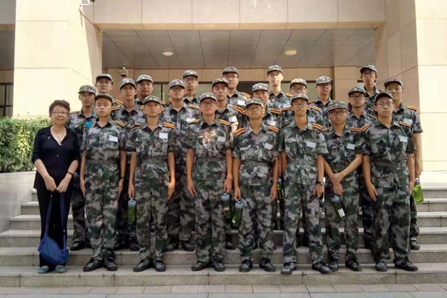 老哥俱乐部-老哥必备的交流社区