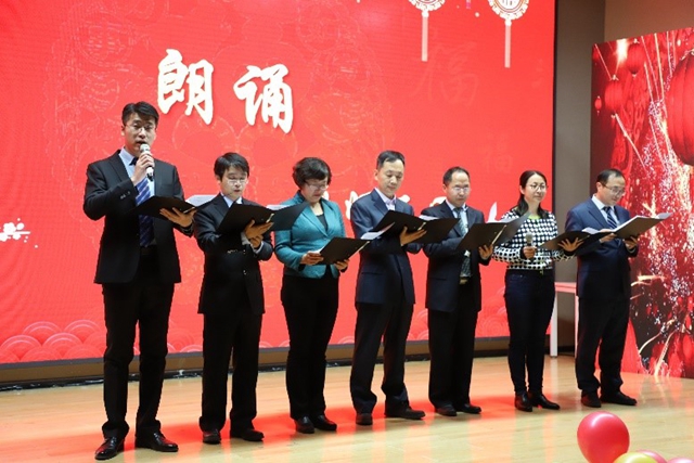 老哥俱乐部-老哥必备的交流社区