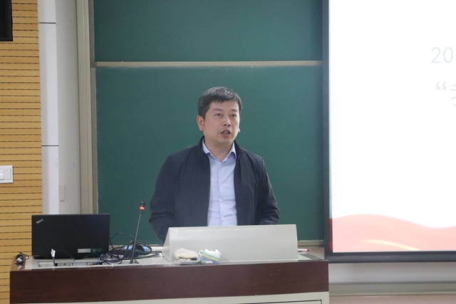 老哥俱乐部-老哥必备的交流社区