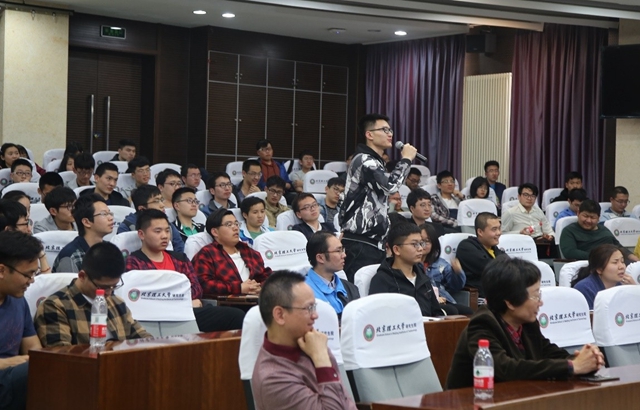 老哥俱乐部-老哥必备的交流社区