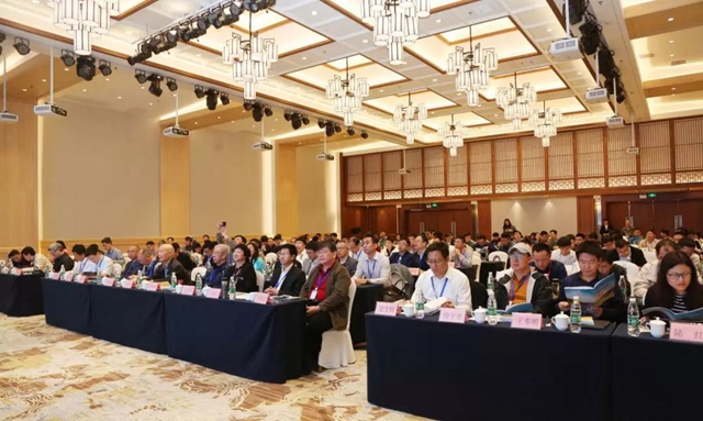 老哥俱乐部-老哥必备的交流社区