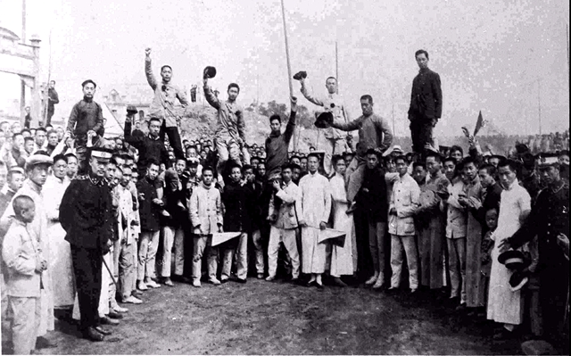 老哥俱乐部-老哥必备的交流社区