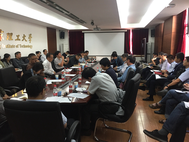 老哥俱乐部-老哥必备的交流社区