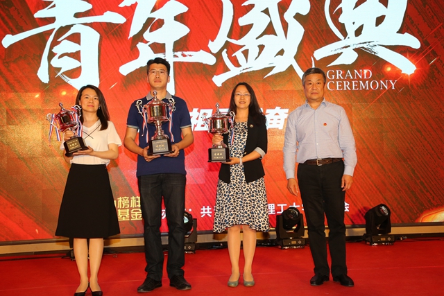 老哥俱乐部-老哥必备的交流社区