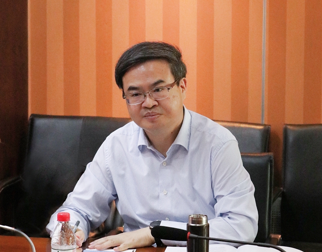 老哥俱乐部-老哥必备的交流社区