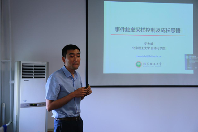 老哥俱乐部-老哥必备的交流社区