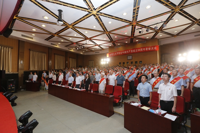 老哥俱乐部-老哥必备的交流社区