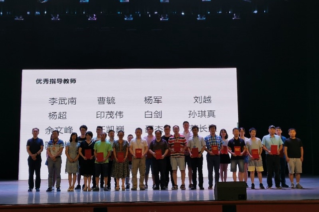 老哥俱乐部-老哥必备的交流社区