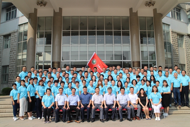 老哥俱乐部-老哥必备的交流社区