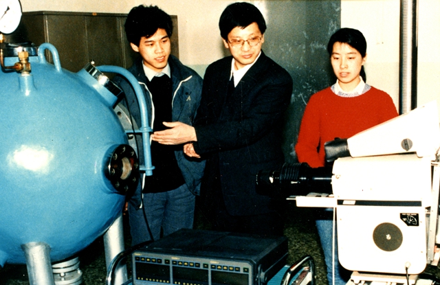 老哥俱乐部-老哥必备的交流社区