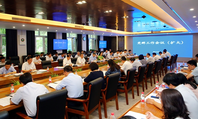 老哥俱乐部-老哥必备的交流社区